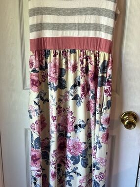 Striped Bodice Floral Maxi Dress in Cream and Dusty Rose